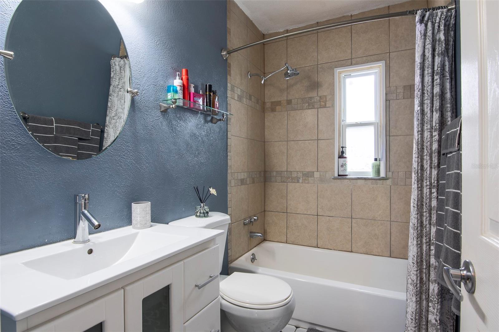 Image 29 of 38 For 4526 1st Avenue N