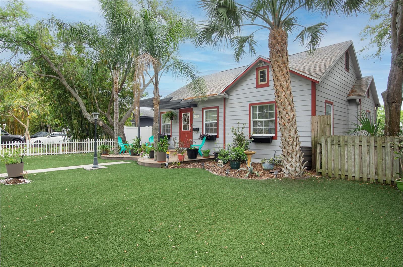 Image 4 of 38 For 4526 1st Avenue N