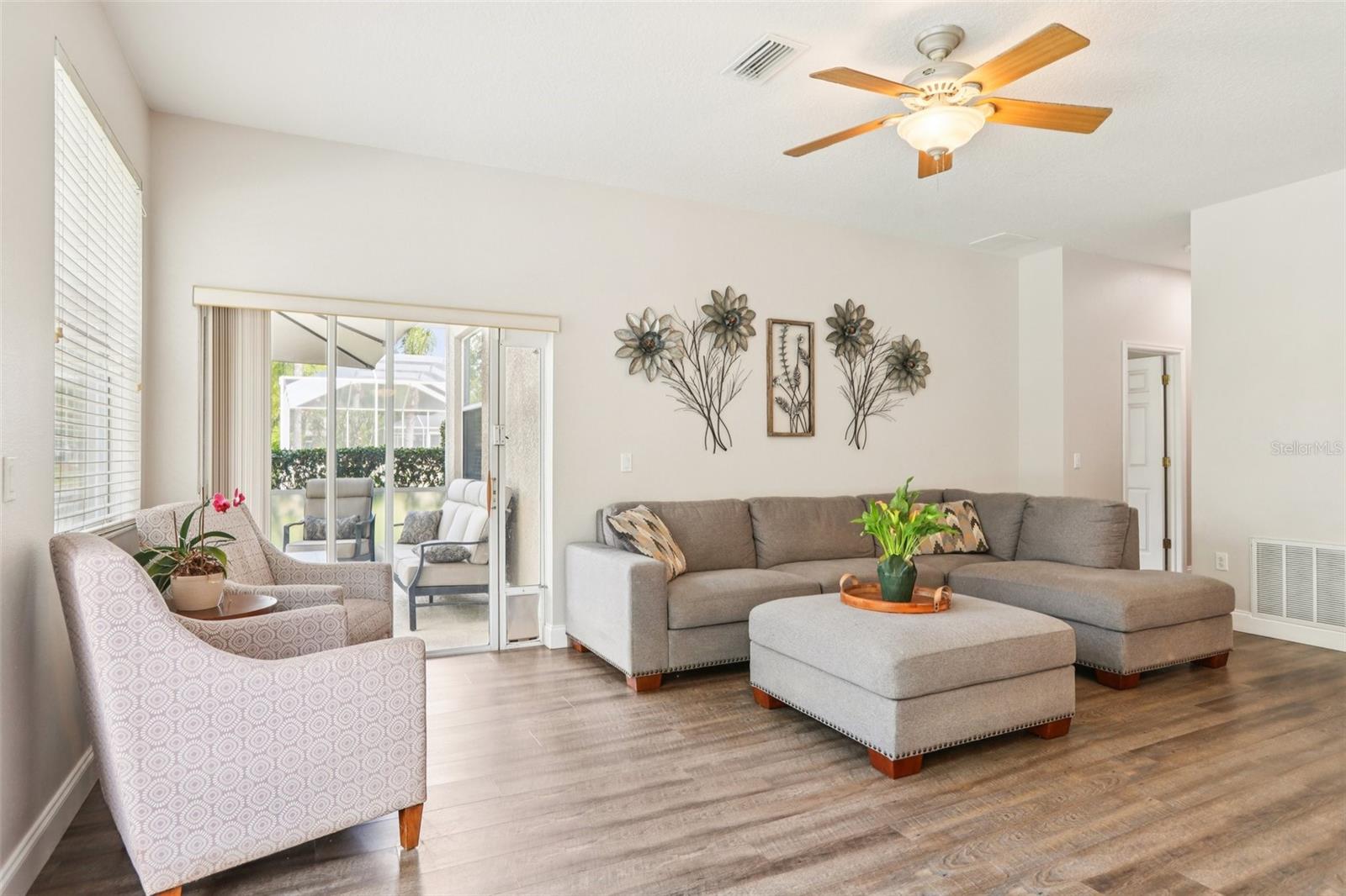 Image 10 of 80 For 5504 Lake Leta Boulevard