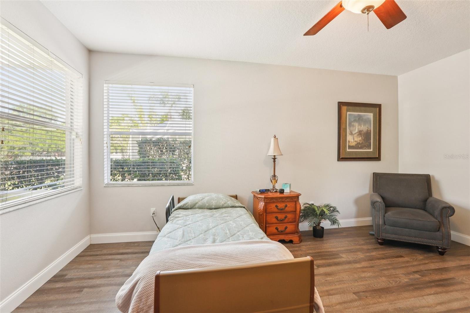 Image 27 of 80 For 5504 Lake Leta Boulevard