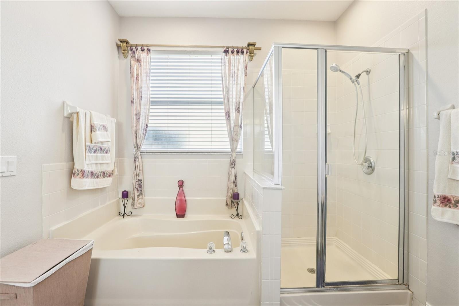 Image 31 of 80 For 5504 Lake Leta Boulevard