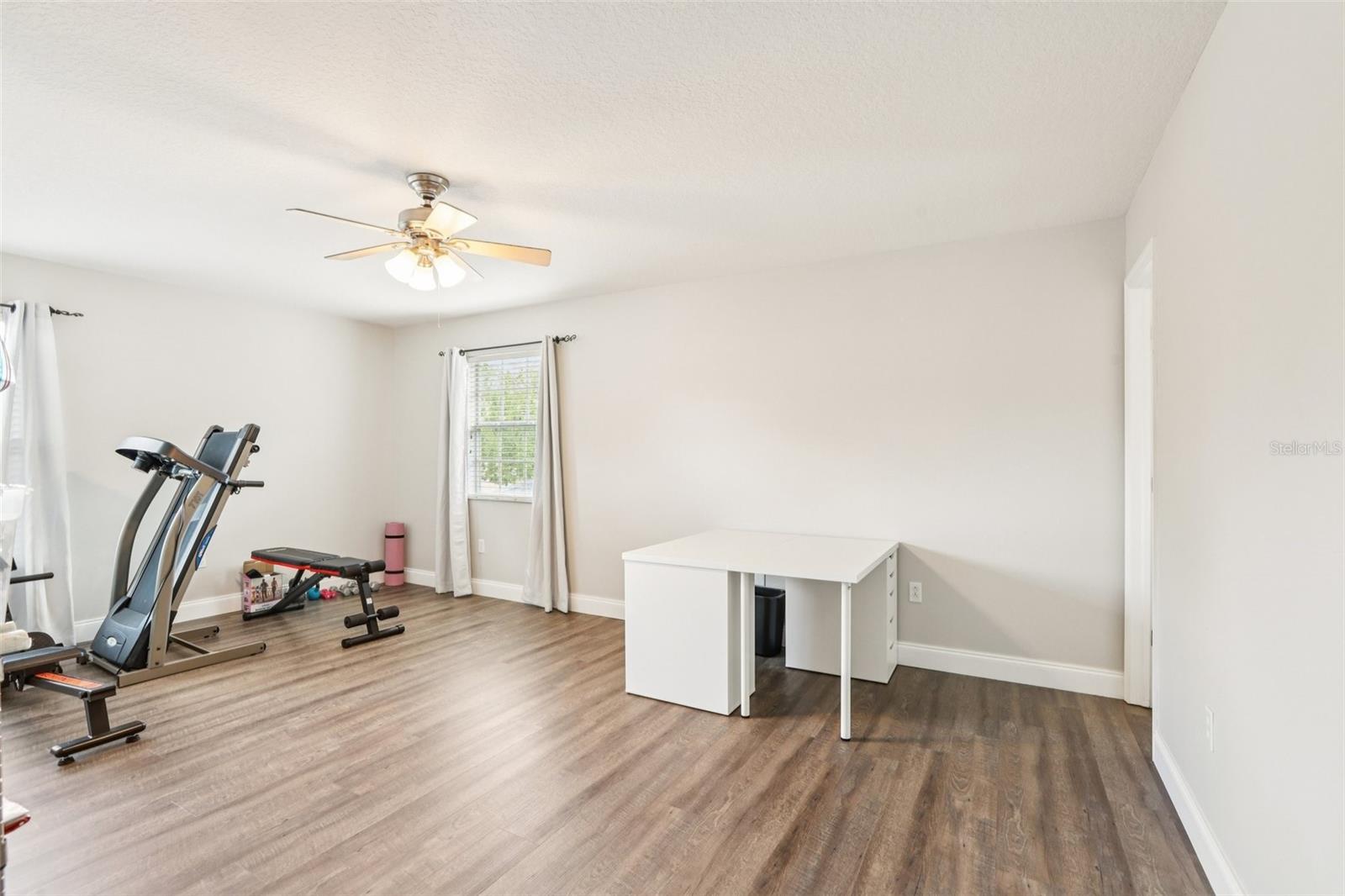 Image 39 of 80 For 5504 Lake Leta Boulevard