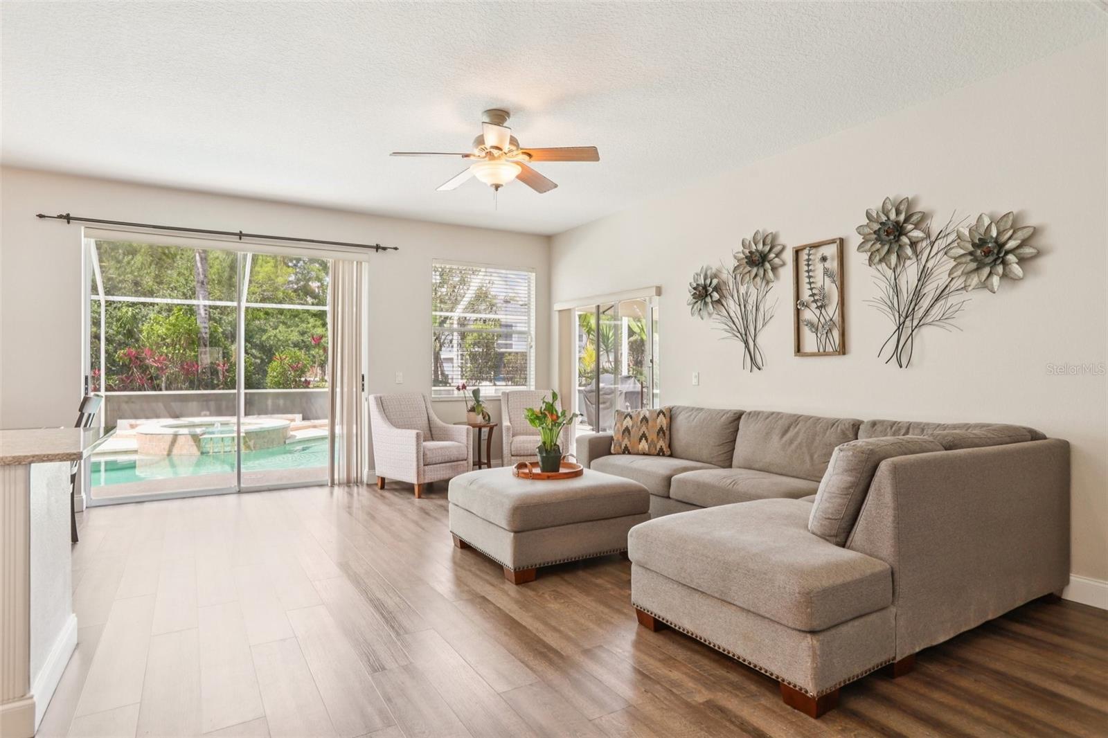 Image 9 of 80 For 5504 Lake Leta Boulevard