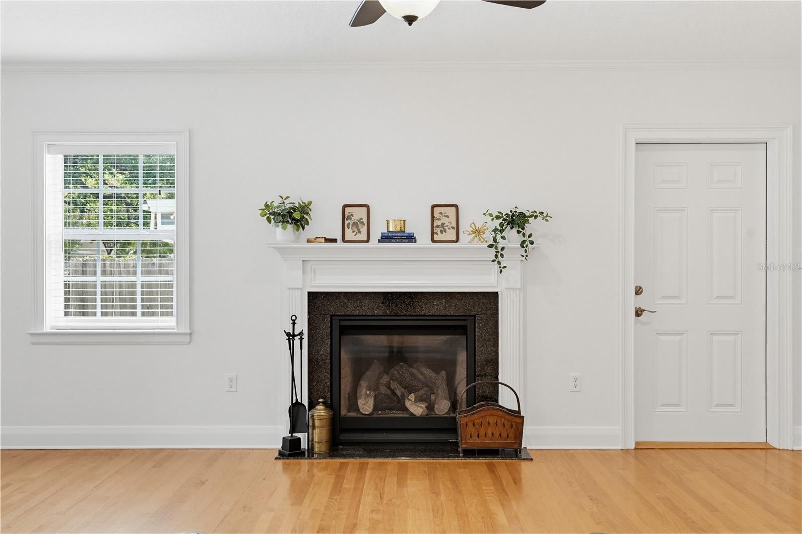 Image 14 of 45 For 112 Himes Avenue