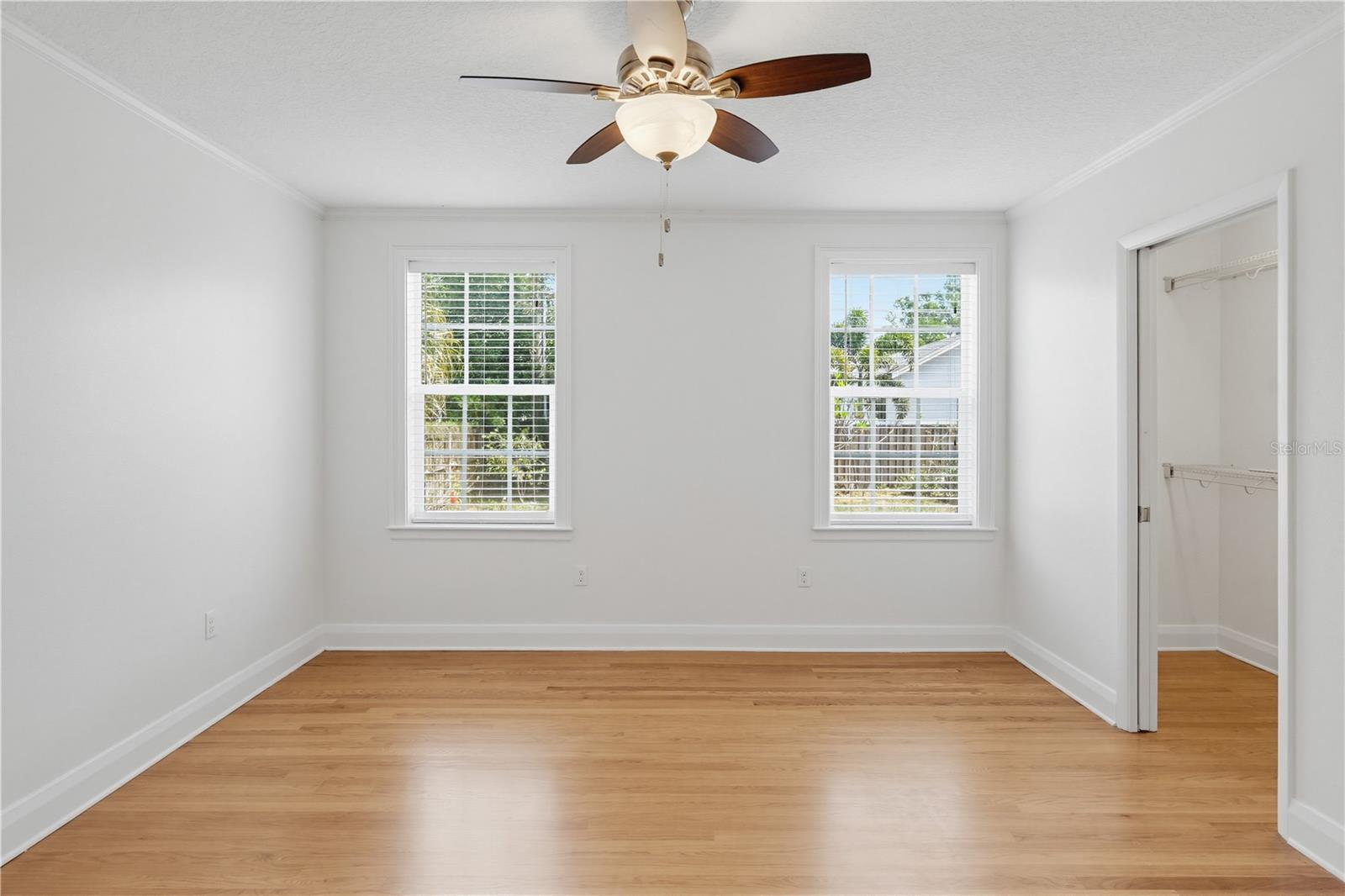 Image 17 of 45 For 112 Himes Avenue