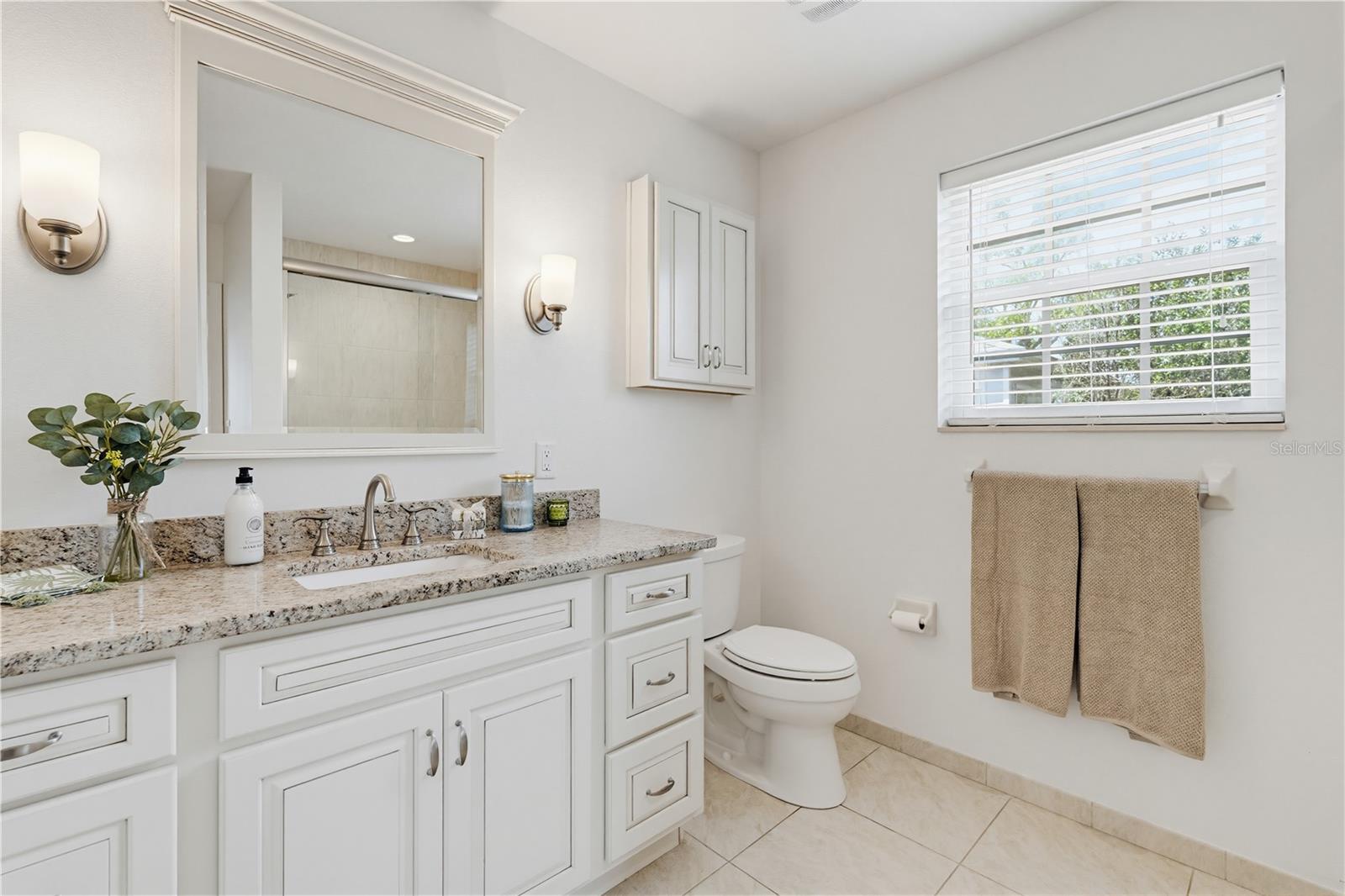 Image 20 of 45 For 112 Himes Avenue