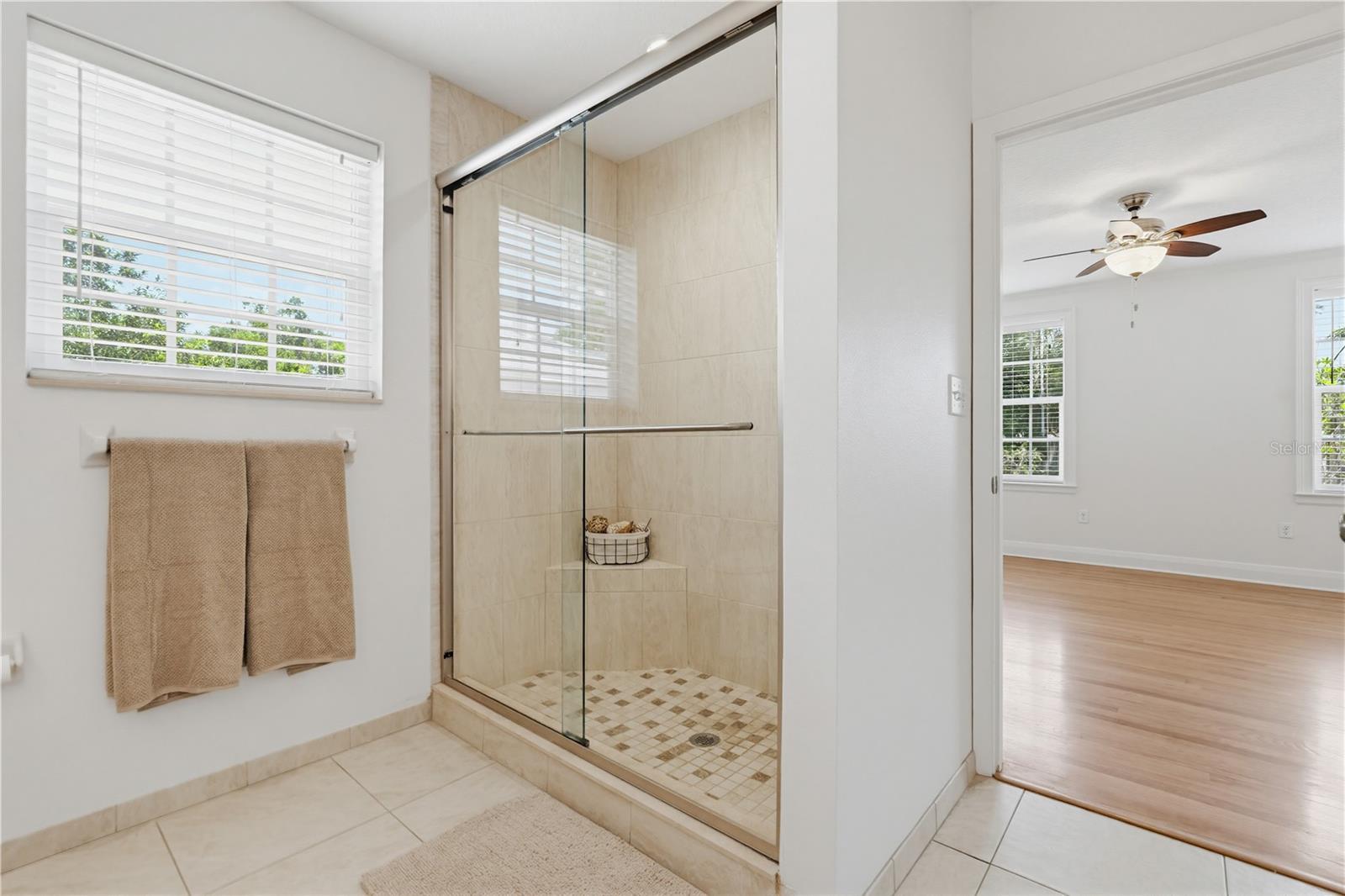 Image 21 of 45 For 112 Himes Avenue