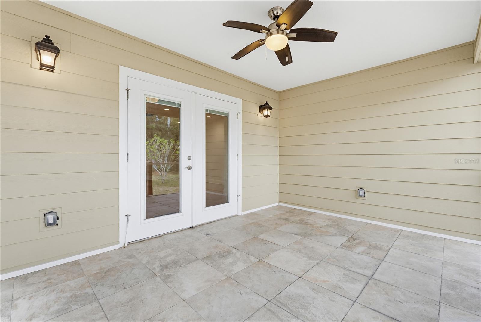 Image 33 of 45 For 112 Himes Avenue