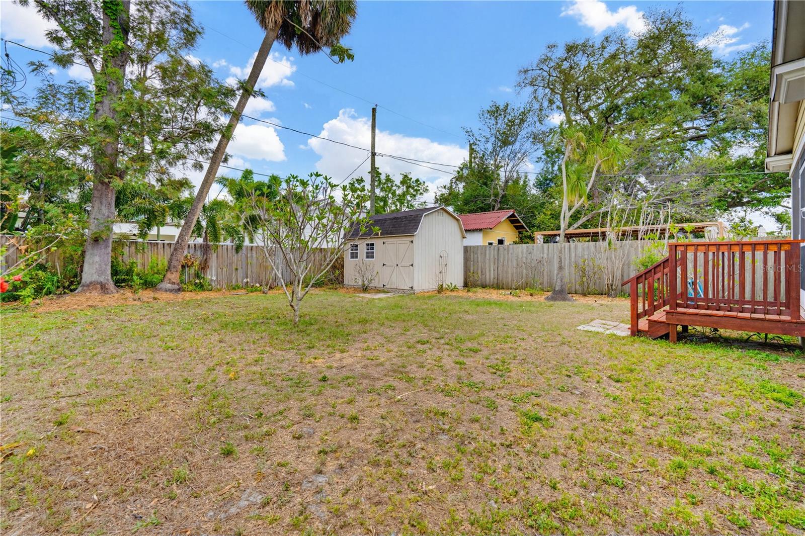 Image 34 of 45 For 112 Himes Avenue