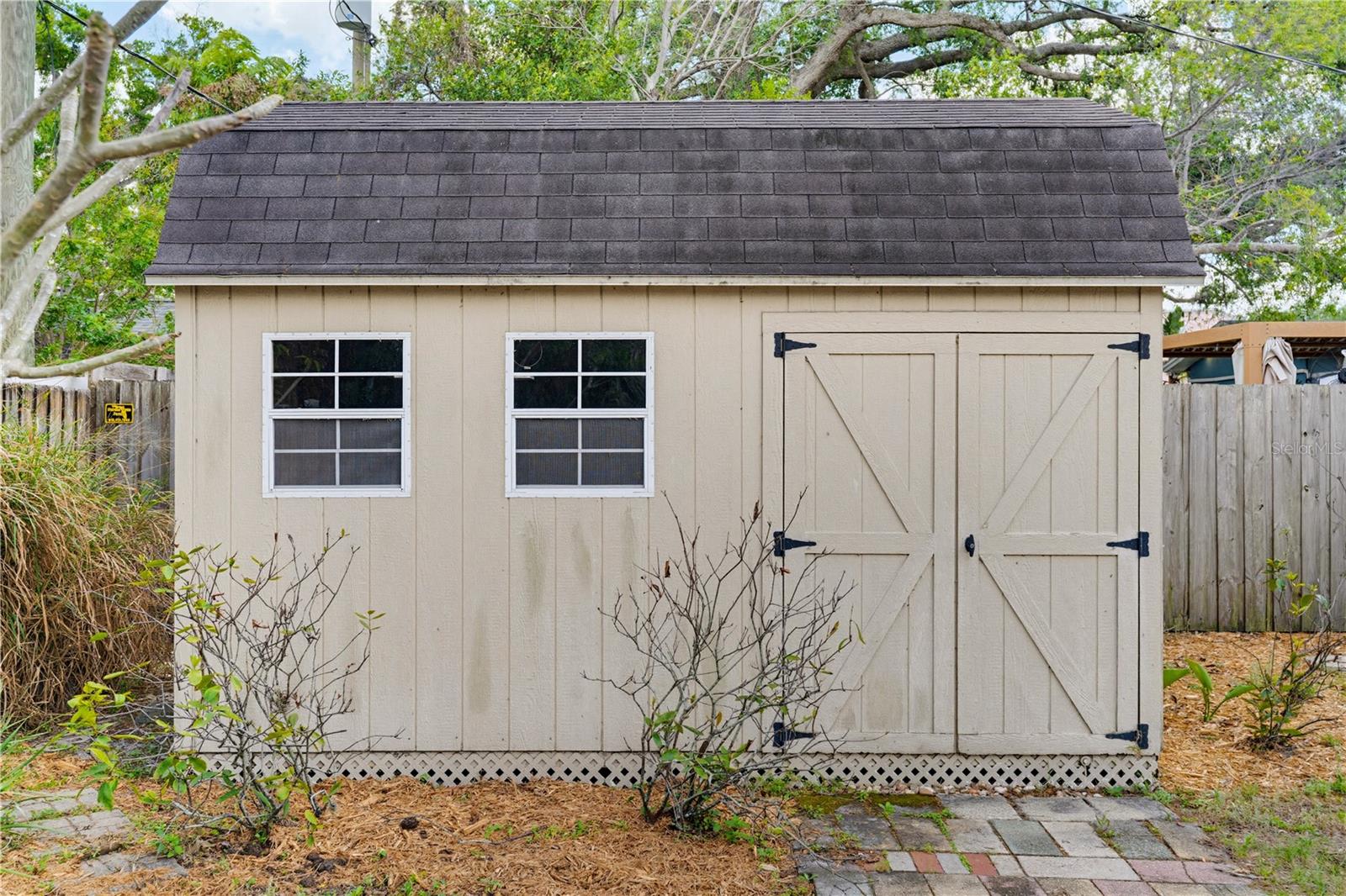 Image 36 of 45 For 112 Himes Avenue