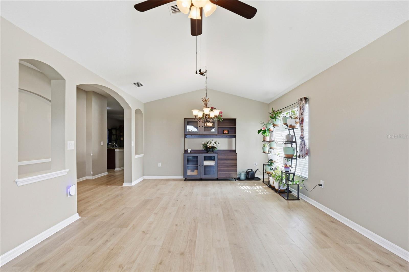 Image 11 of 60 For 34139 Spring Oak Trail