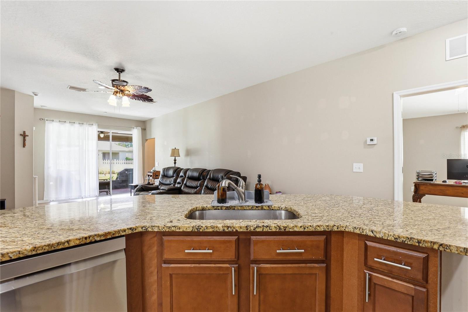 Image 21 of 60 For 34139 Spring Oak Trail