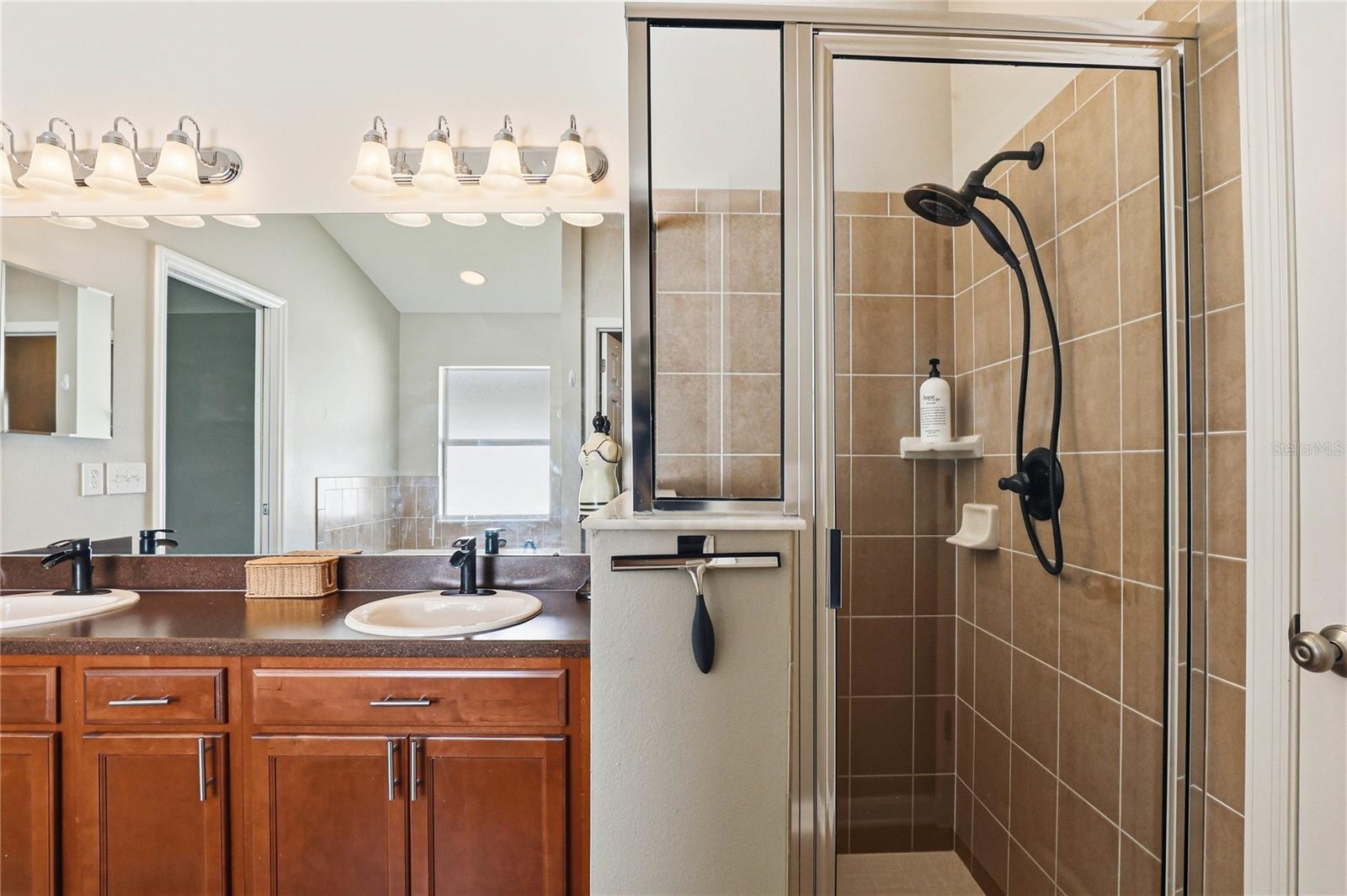 Image 30 of 60 For 34139 Spring Oak Trail