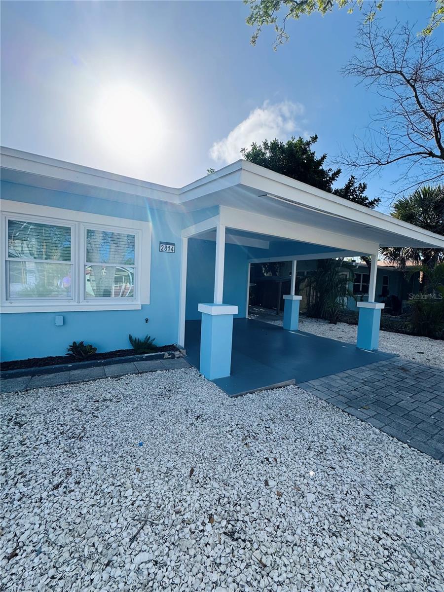 Image 3 of 43 For 2812 Miriam Street S