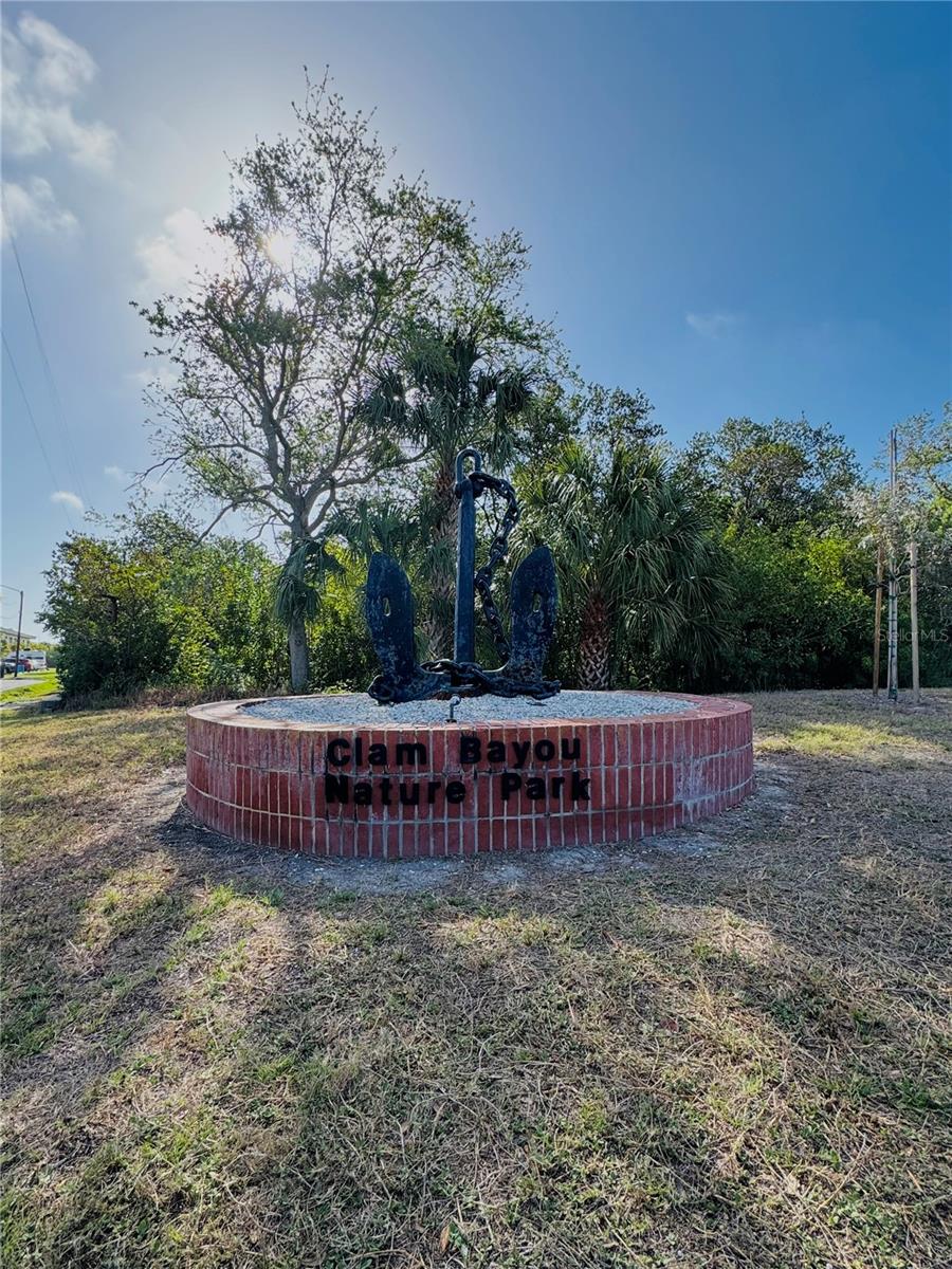 Image 37 of 43 For 2812 Miriam Street S