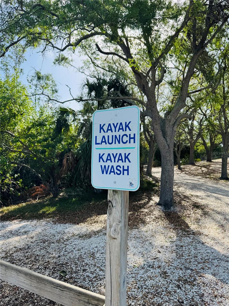 Image 38 of 43 For 2812 Miriam Street S