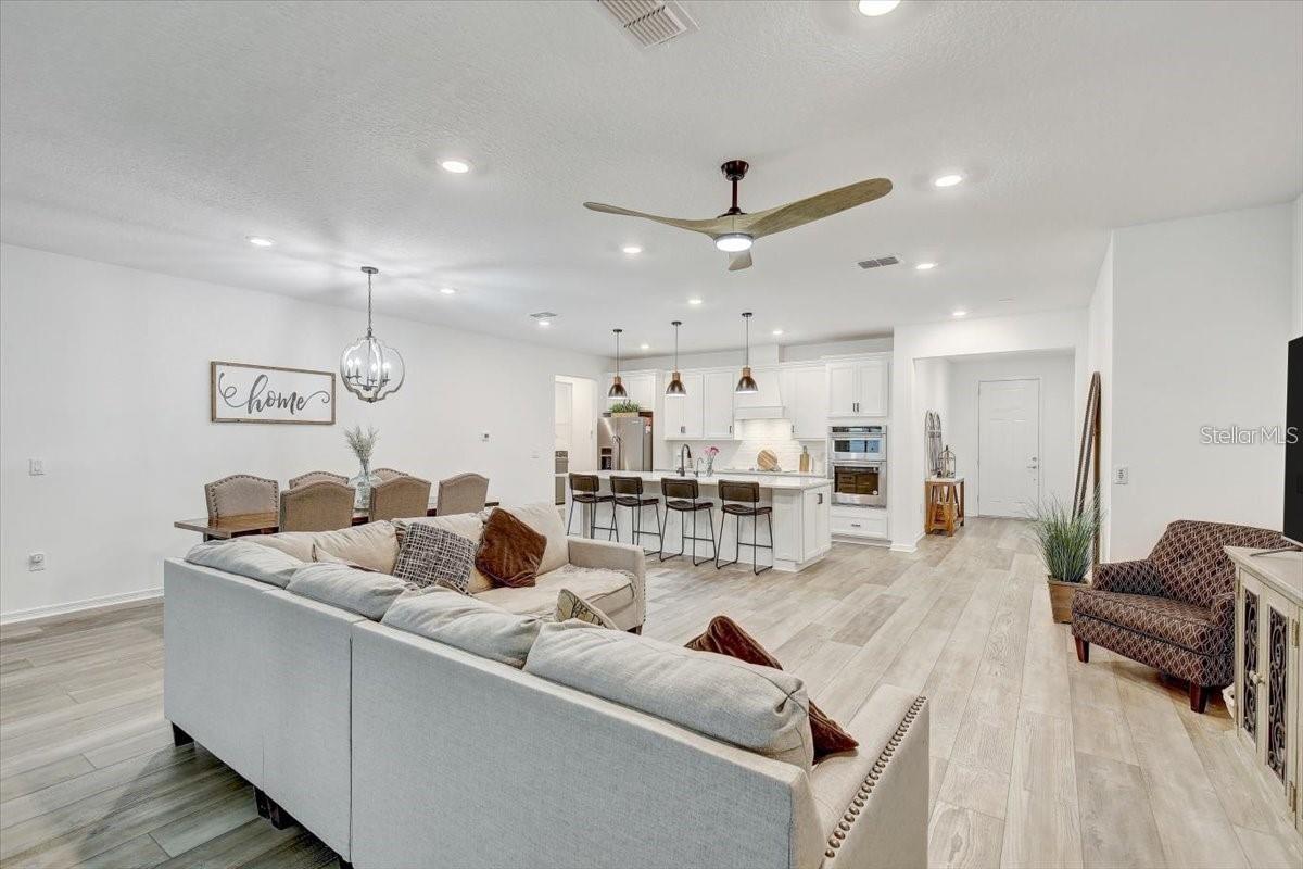 Image 12 of 39 For 2824 Quail Crest Court