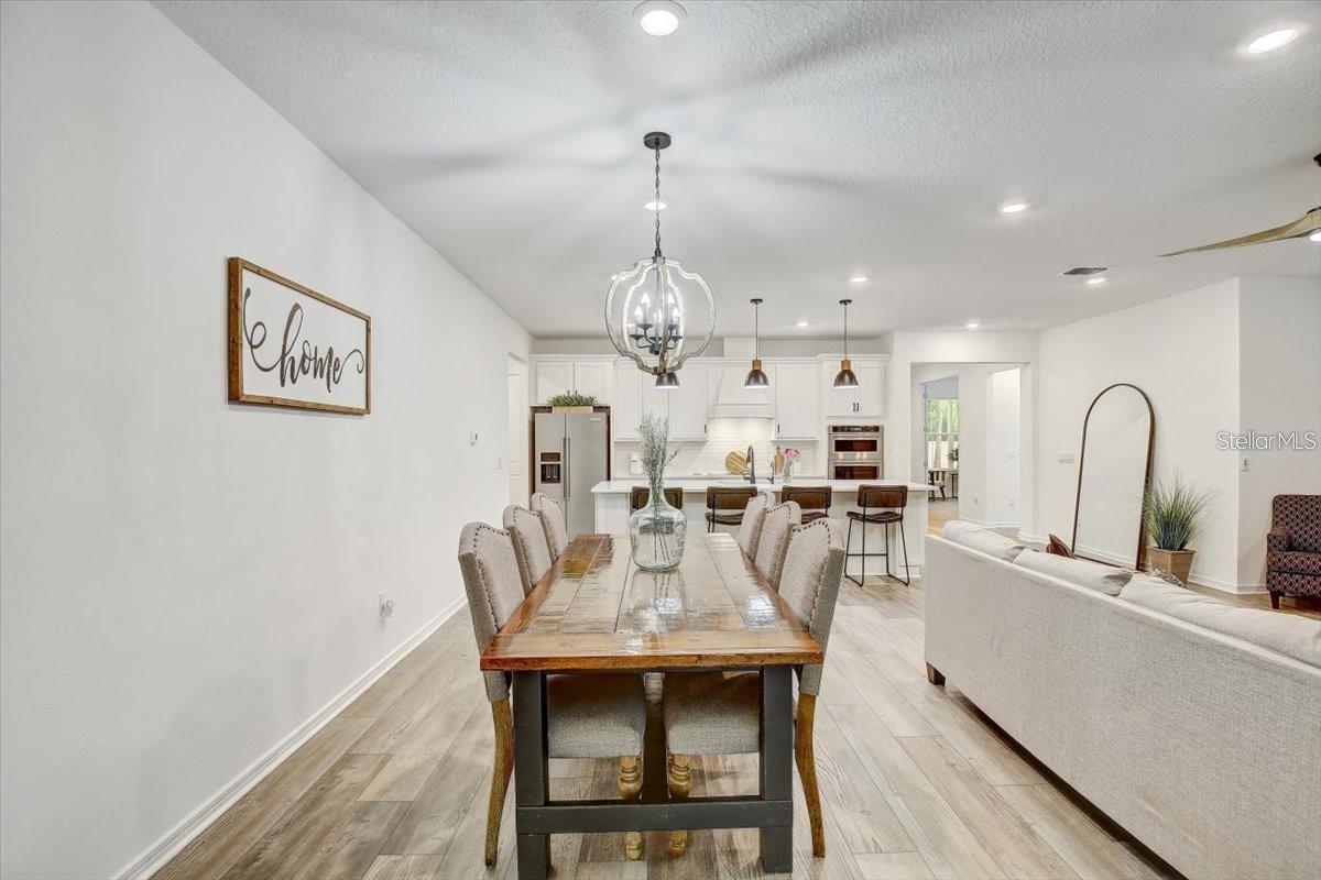 Image 14 of 39 For 2824 Quail Crest Court