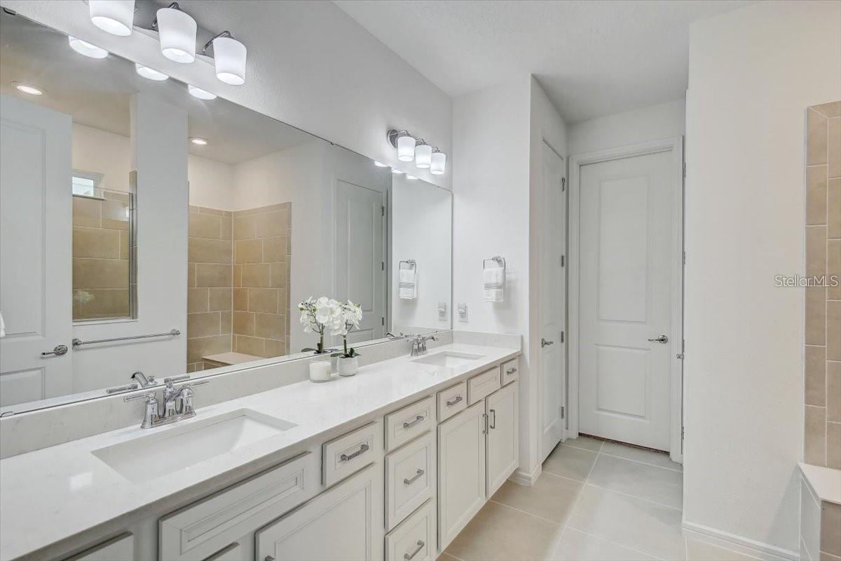 Image 20 of 39 For 2824 Quail Crest Court