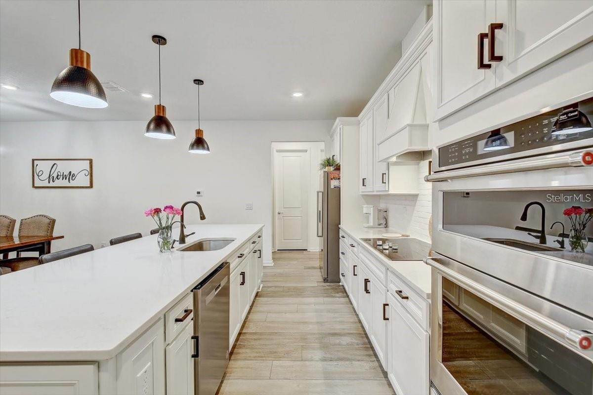 Image 8 of 39 For 2824 Quail Crest Court