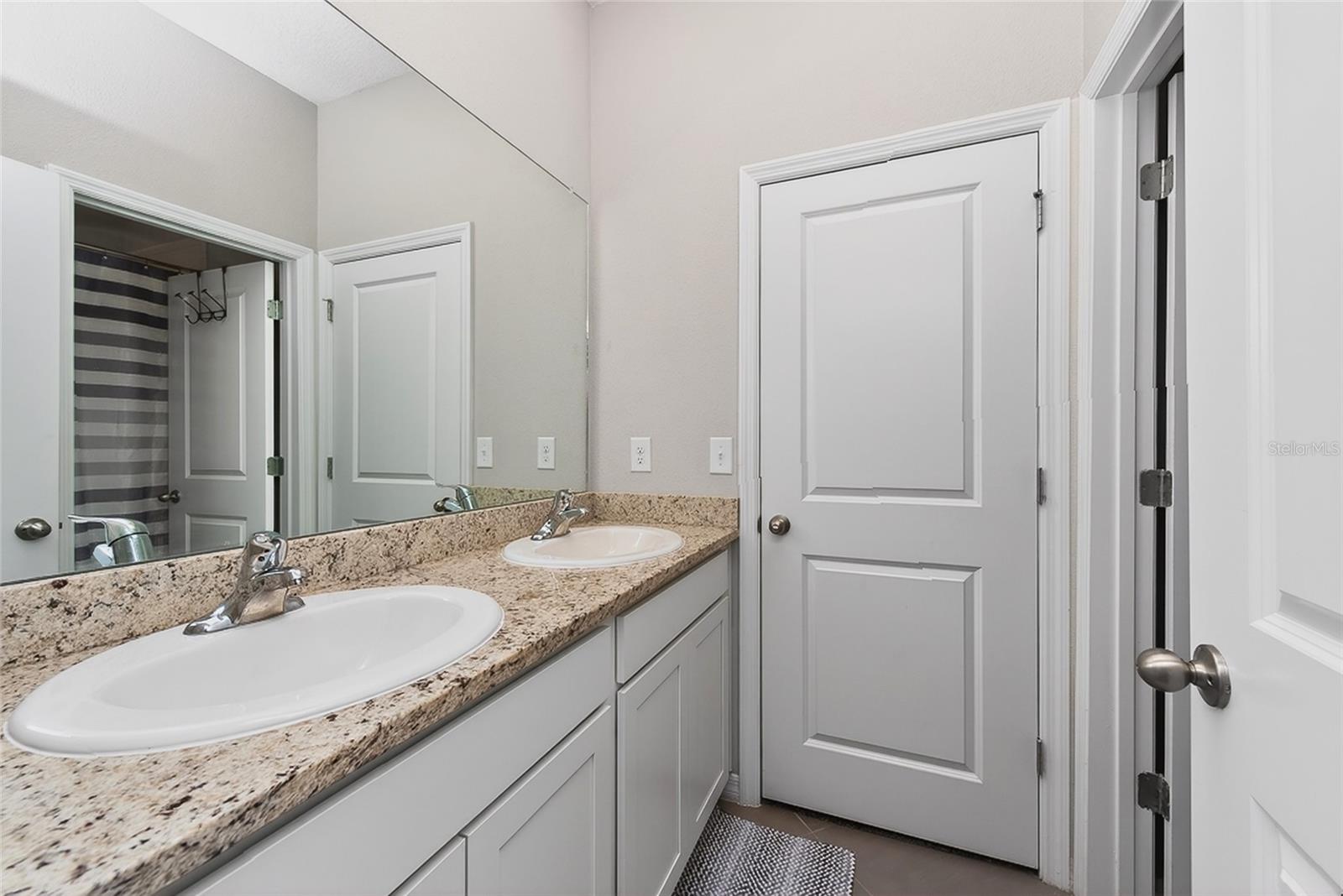 Image 27 of 45 For 12512 Brick Cobblestone Drive