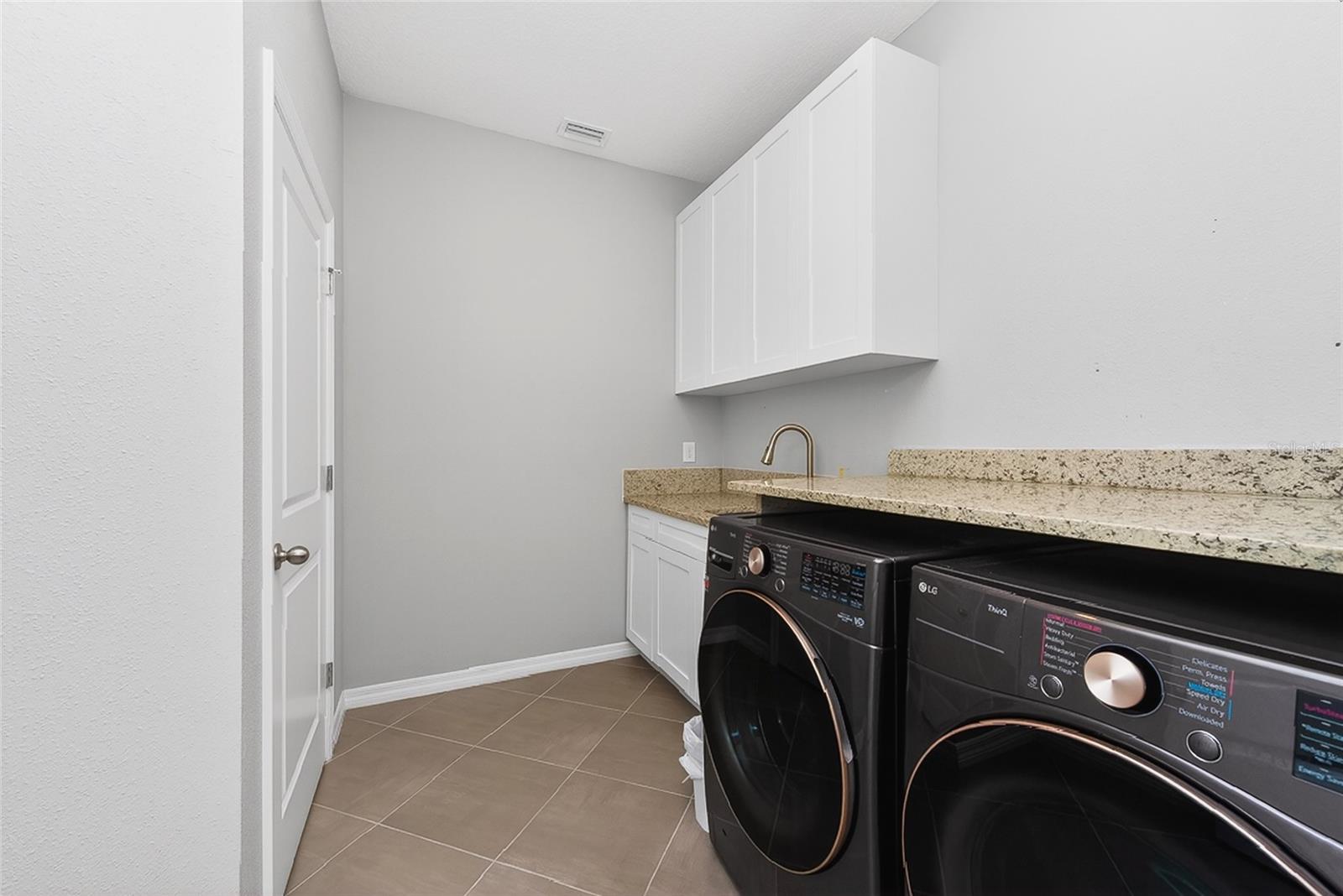 Image 33 of 45 For 12512 Brick Cobblestone Drive