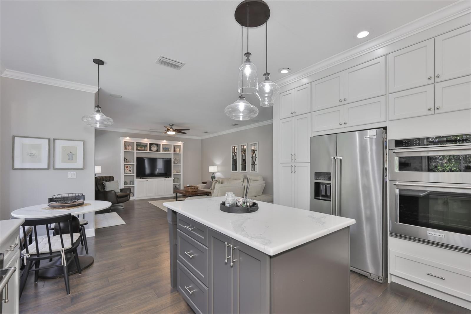 Image 26 of 56 For 3609 San Luis Street