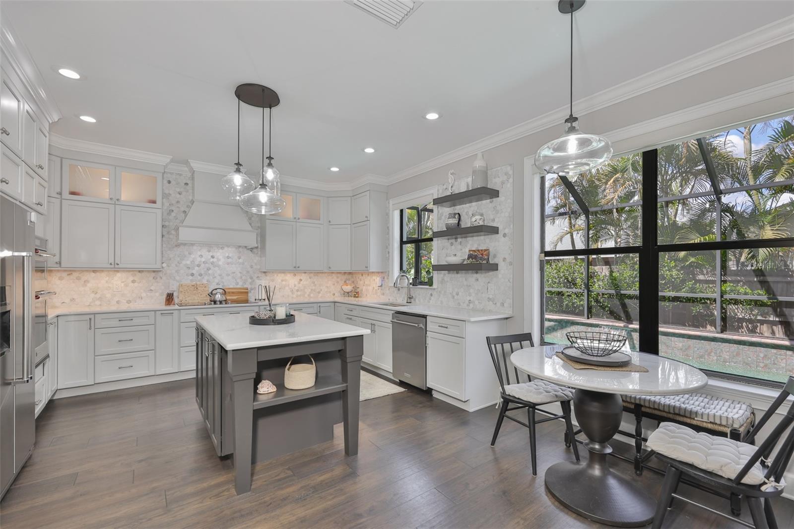 Image 27 of 56 For 3609 San Luis Street