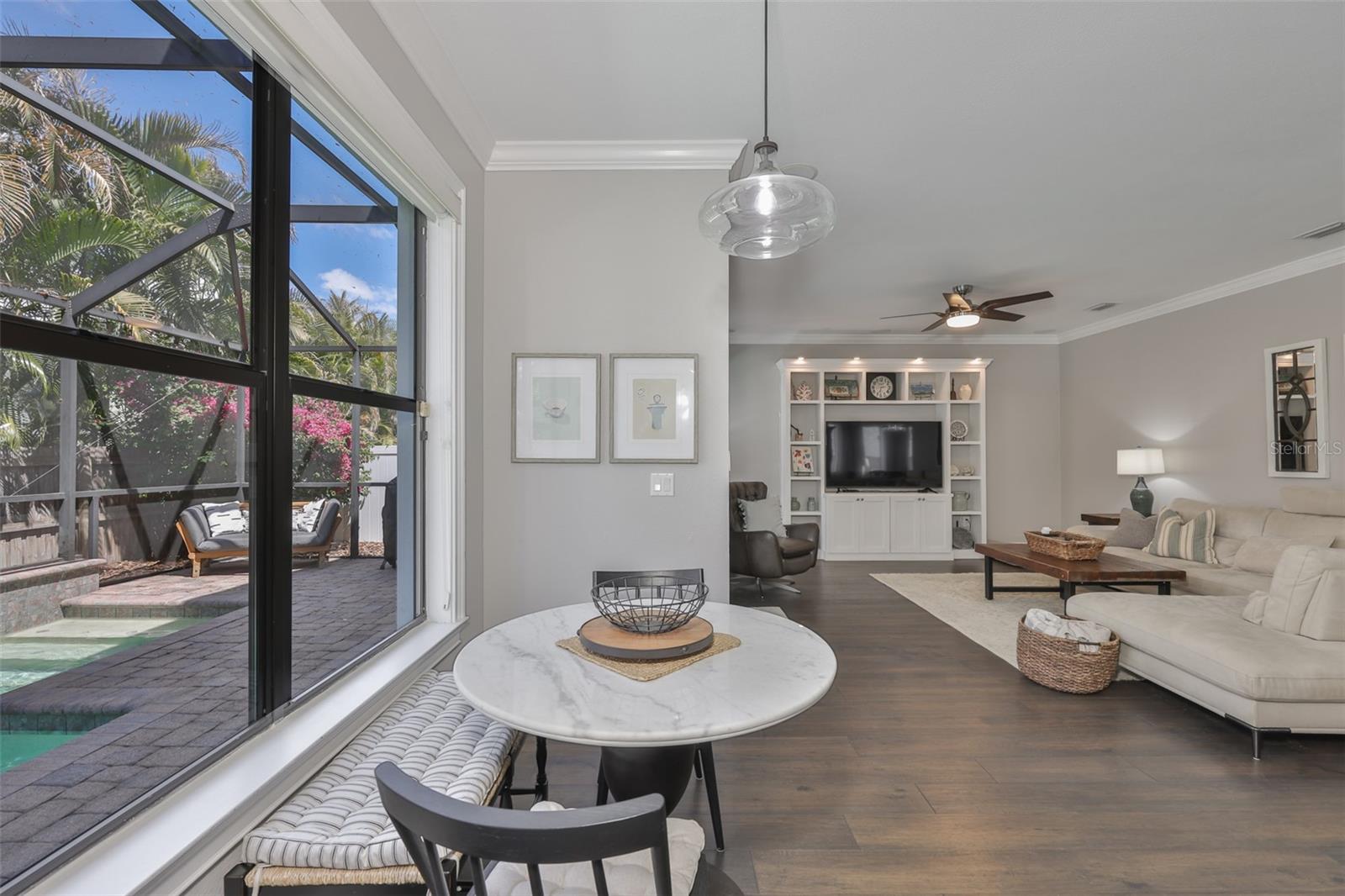 Image 28 of 56 For 3609 San Luis Street