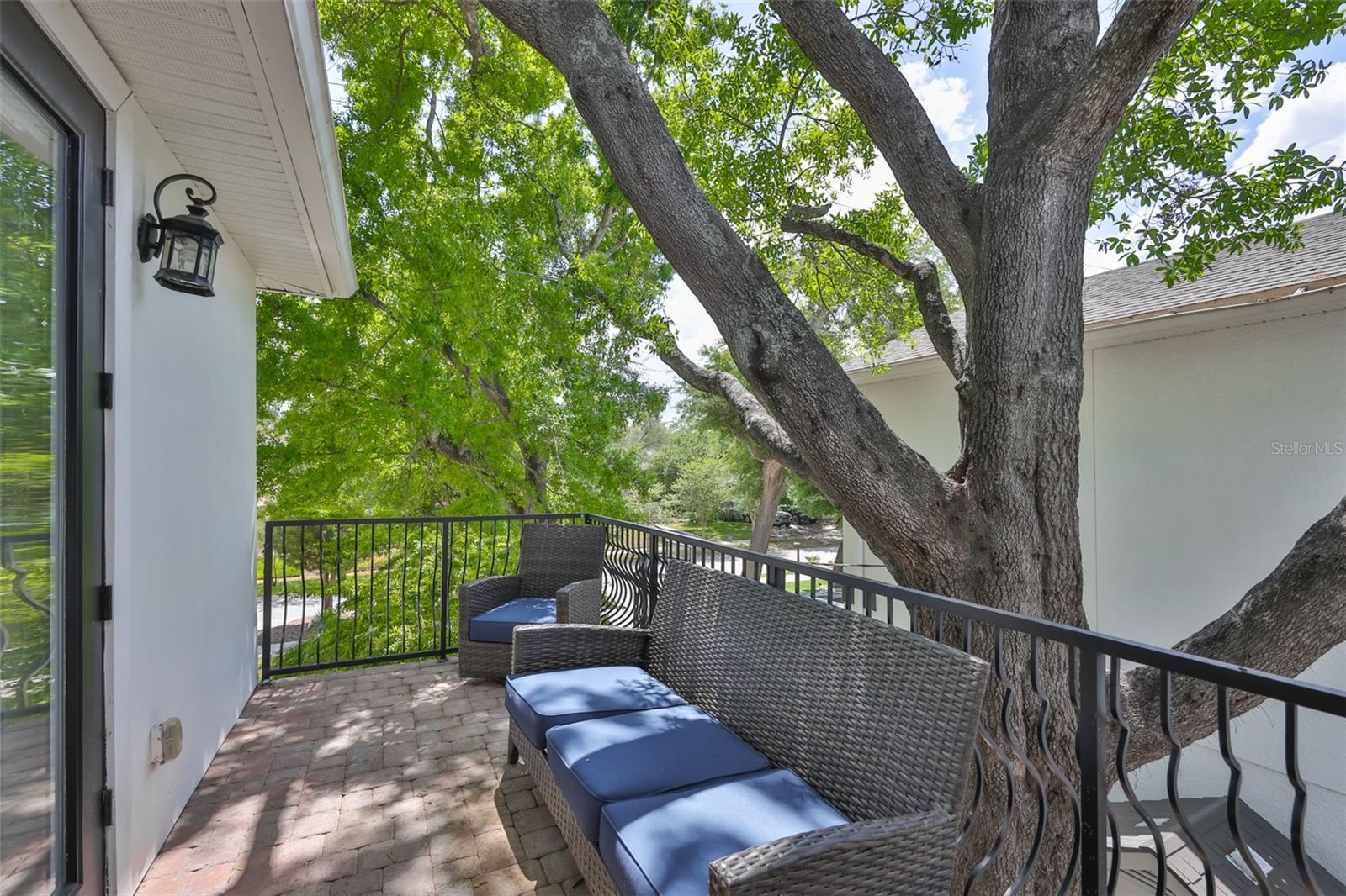 Image 32 of 56 For 3609 San Luis Street