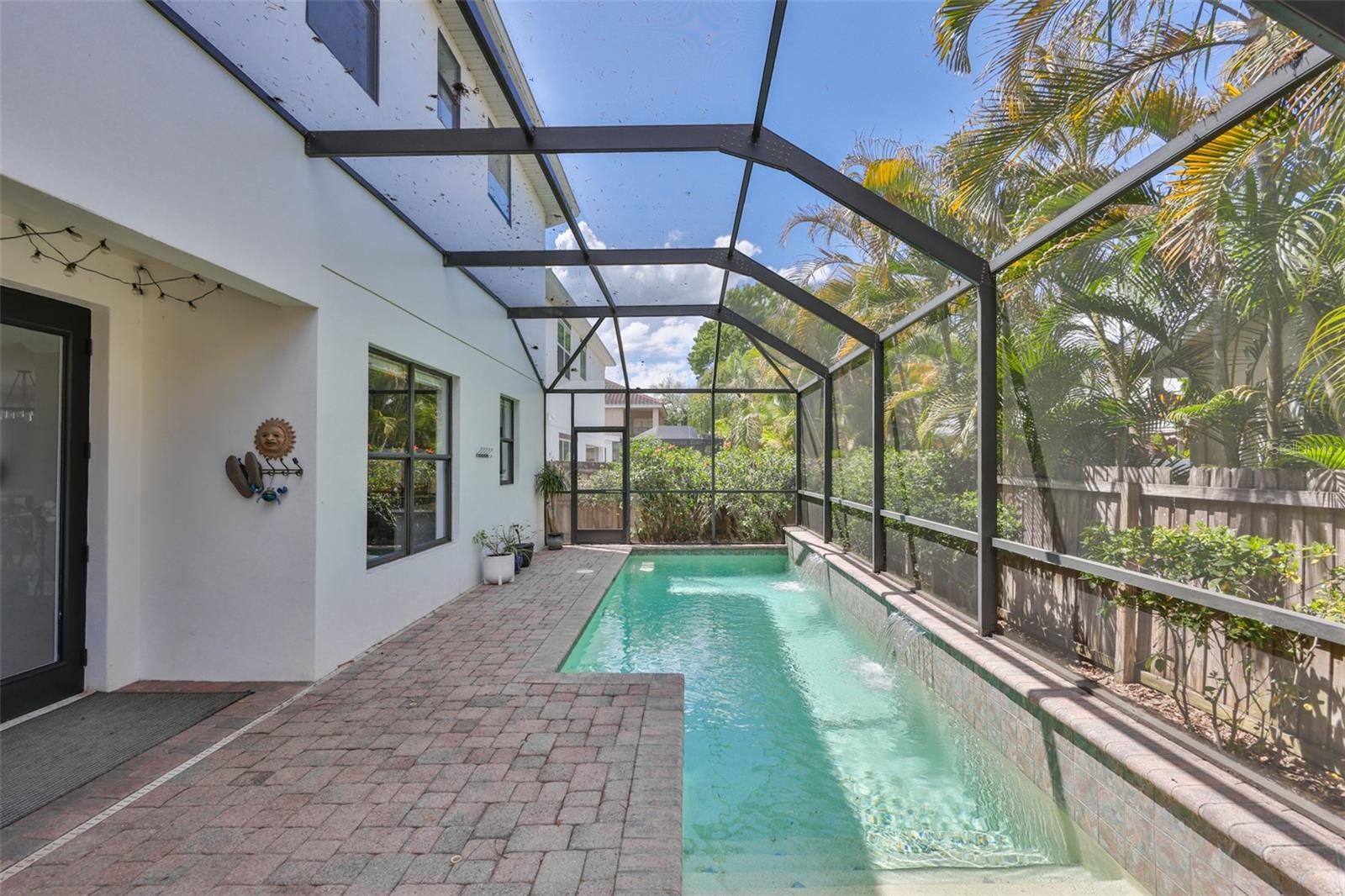 Image 6 of 56 For 3609 San Luis Street