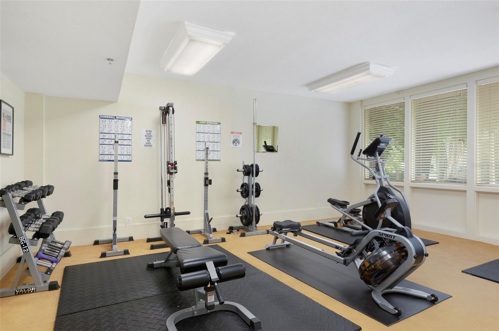 Image 18 of 29 For 219 4th Avenue N 202