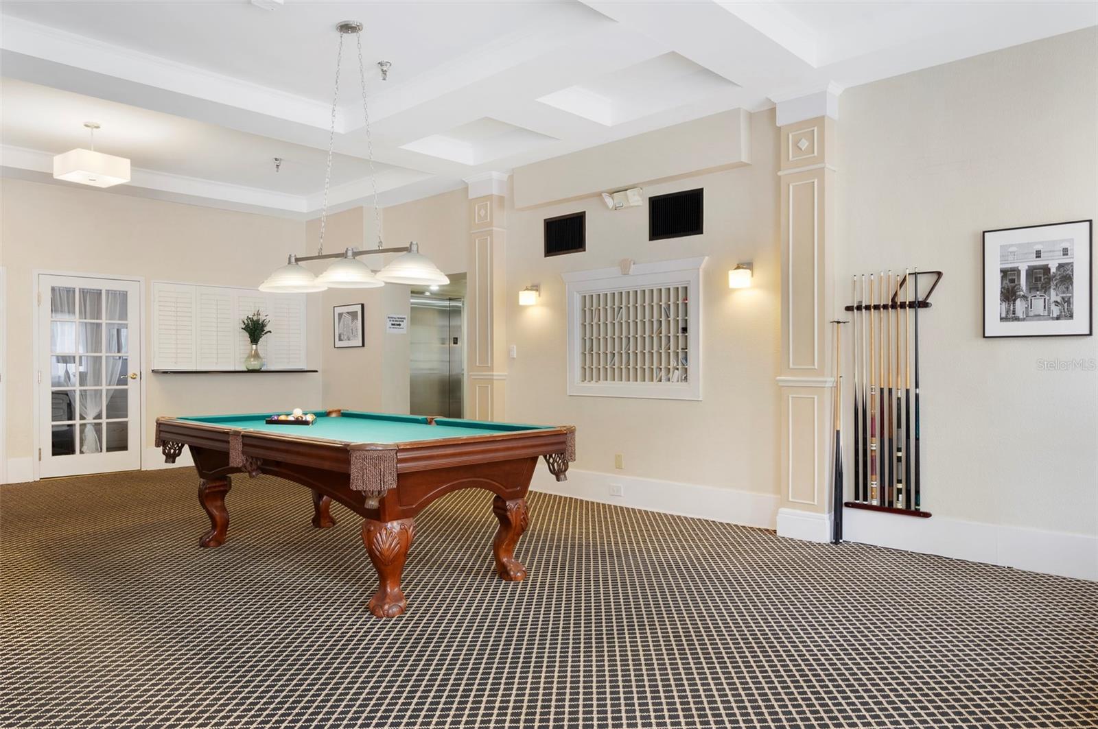 Image 19 of 29 For 219 4th Avenue N 202