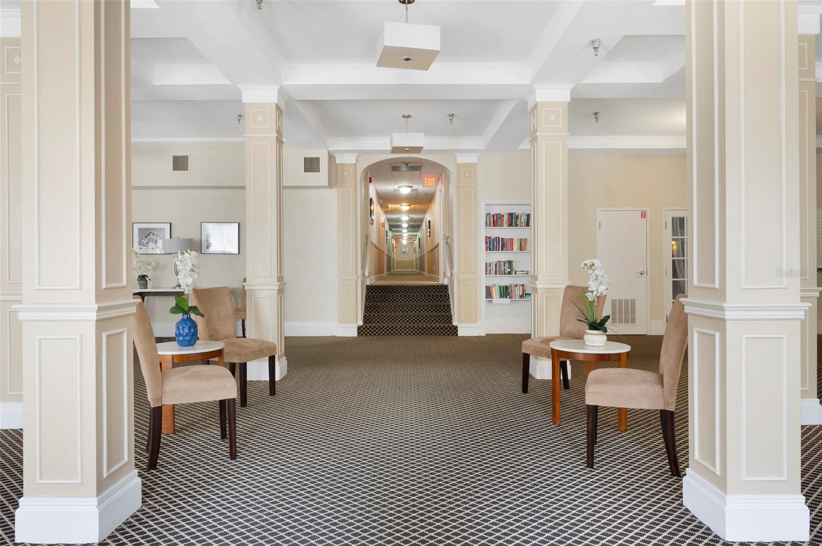 Image 22 of 29 For 219 4th Avenue N 202