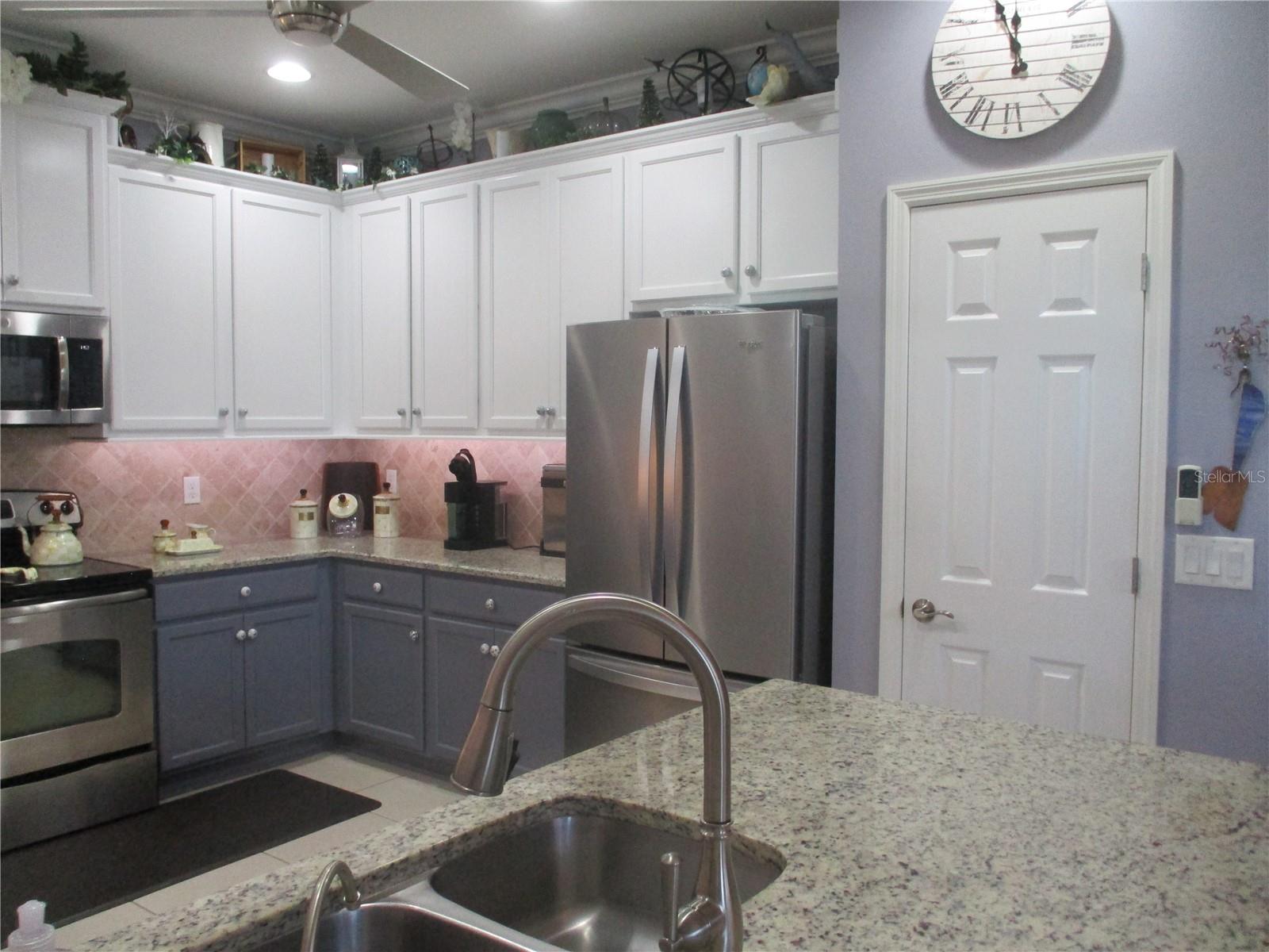 Image 12 of 28 For 2211 Oakley Green Drive