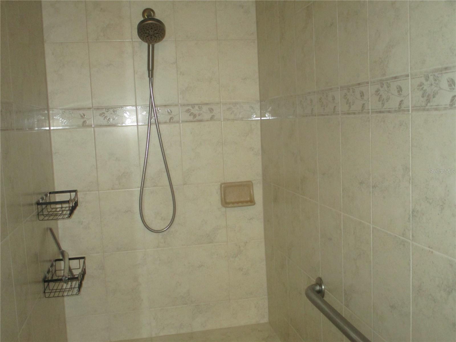 Image 16 of 28 For 2211 Oakley Green Drive