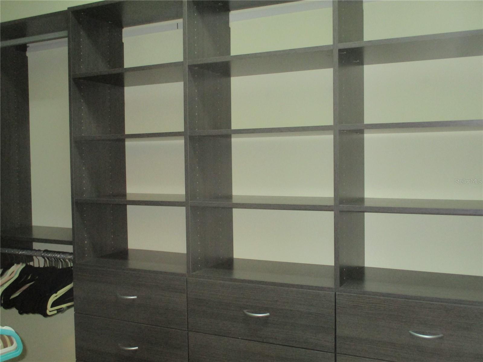 Image 17 of 28 For 2211 Oakley Green Drive