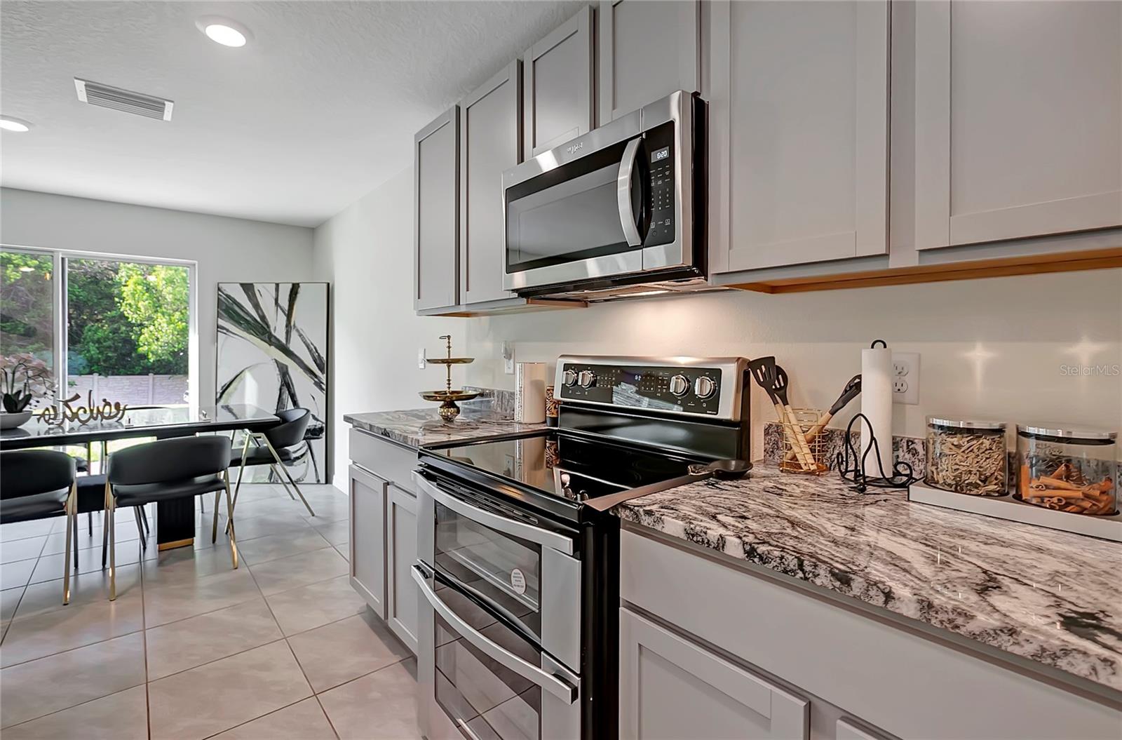 Image 17 of 54 For 7737 Rosewood Garden Loop