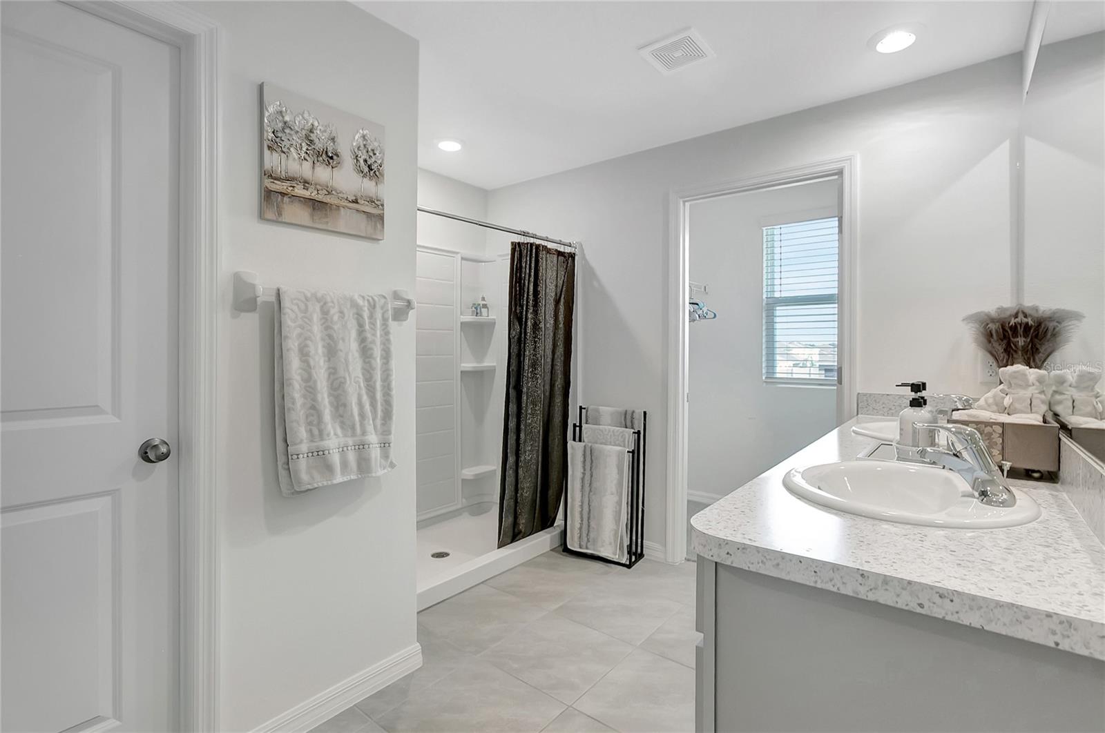 Image 28 of 54 For 7737 Rosewood Garden Loop