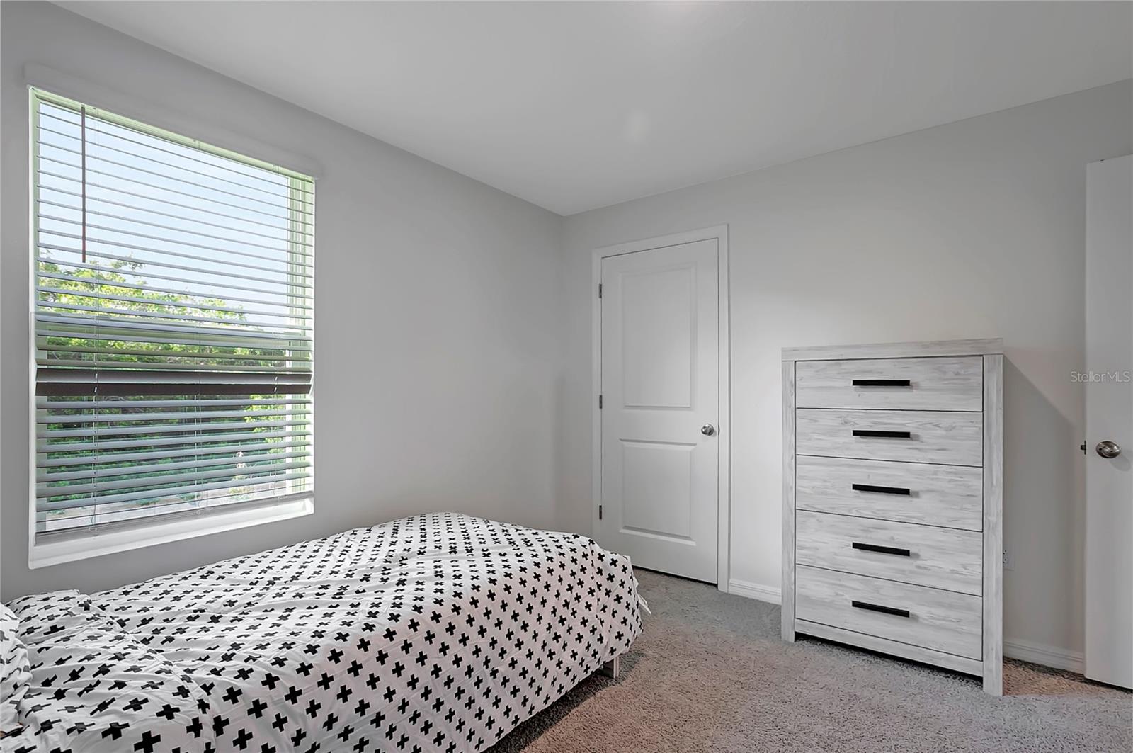 Image 35 of 54 For 7737 Rosewood Garden Loop