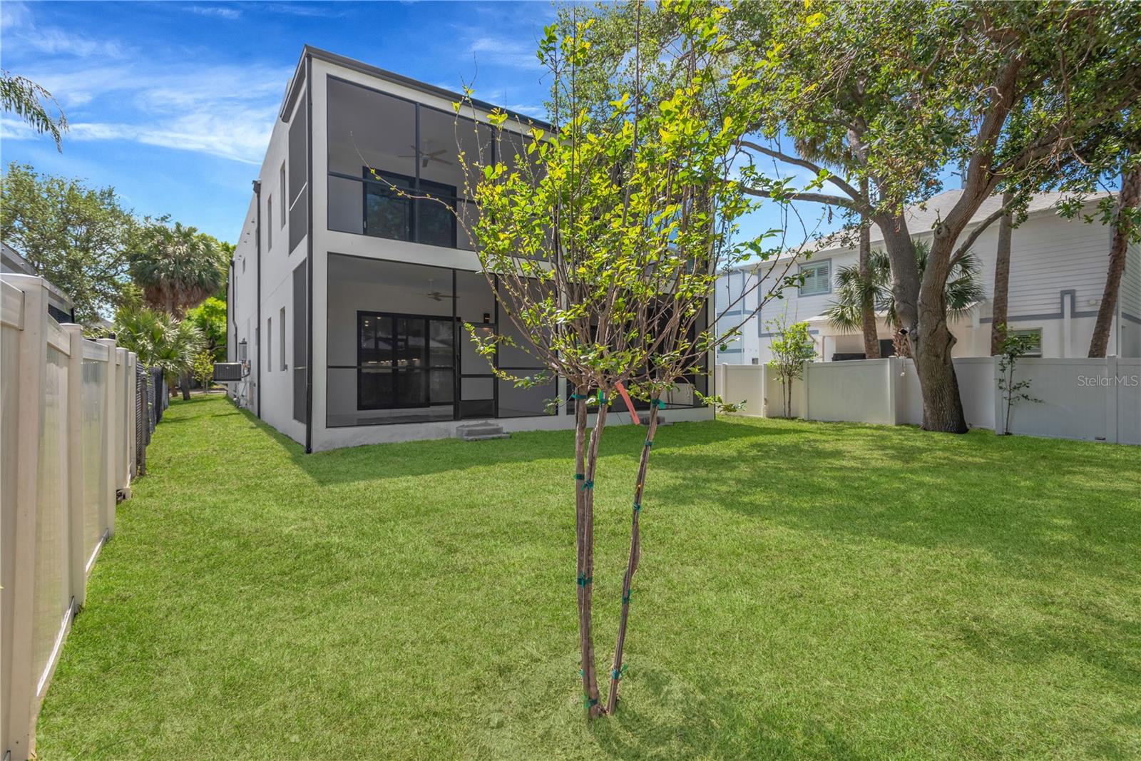 Image 33 of 33 For 6021 Interbay