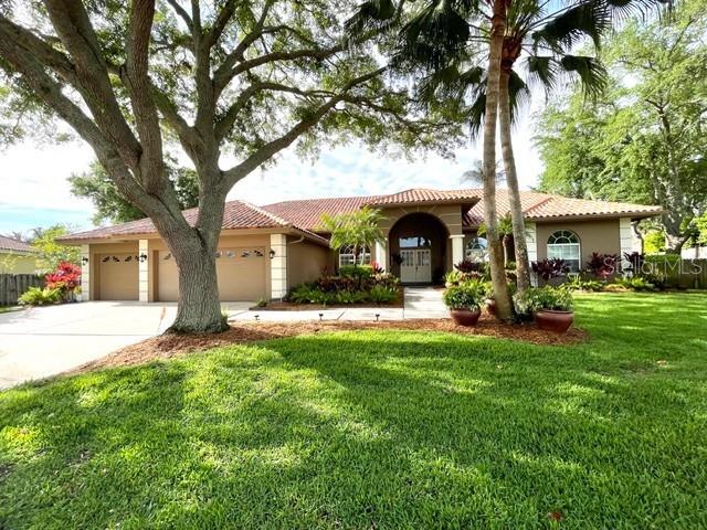 Listing photo id 0 for 2366 Anthony Avenue