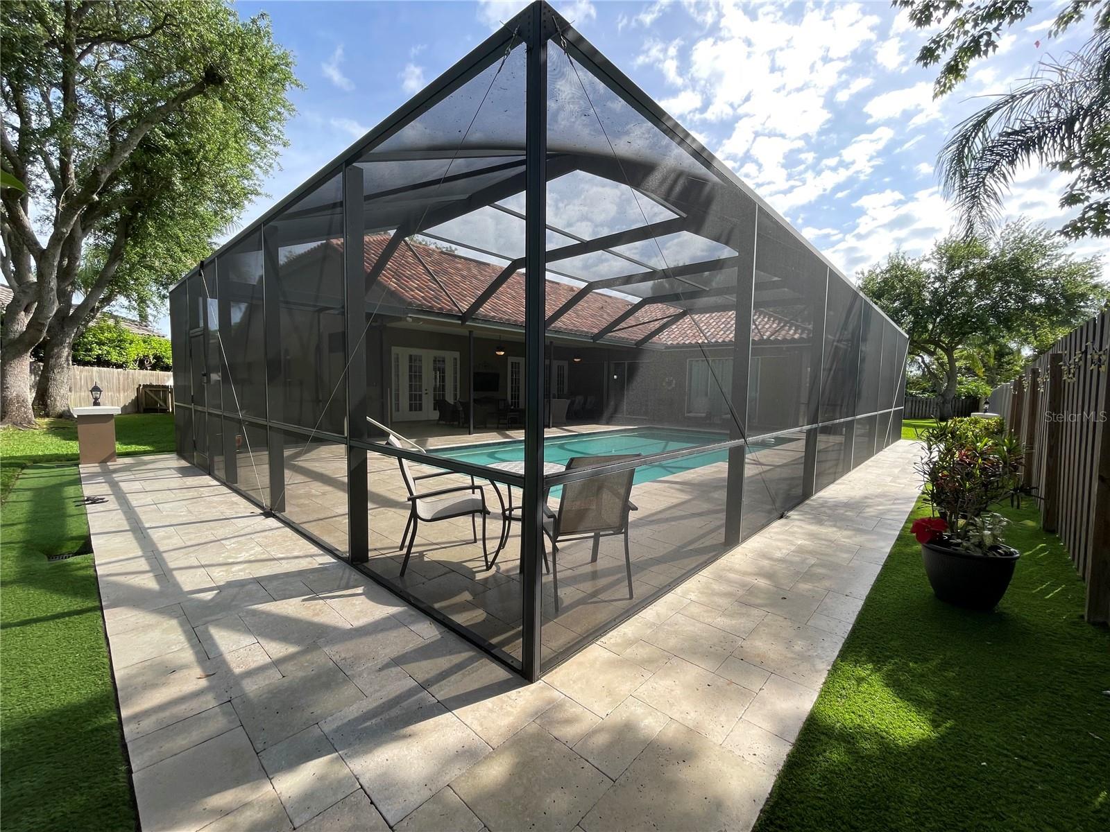 Listing photo id 28 for 2366 Anthony Avenue