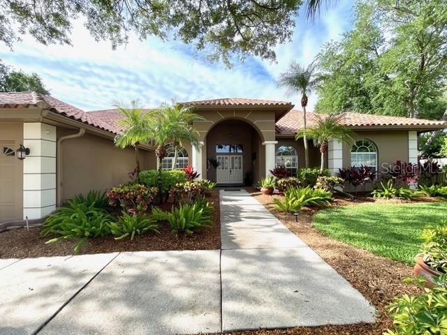 Listing photo id 2 for 2366 Anthony Avenue