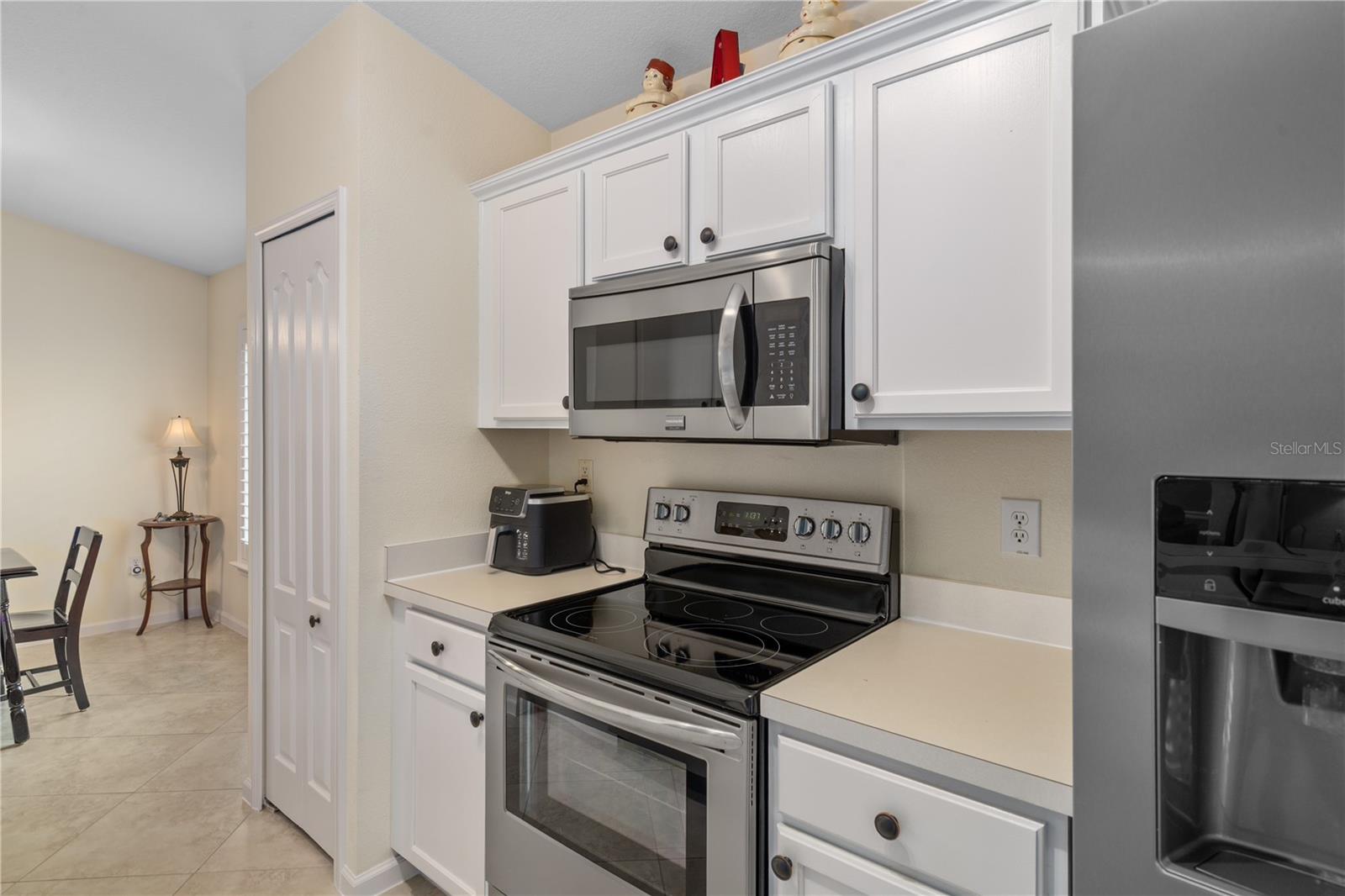 Image 26 of 81 For 5245 Gato Del Sol Circle