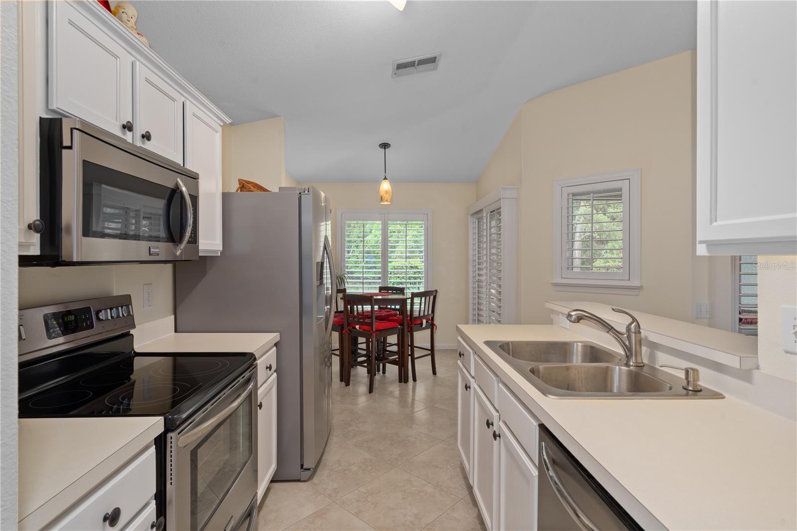 Image 27 of 81 For 5245 Gato Del Sol Circle