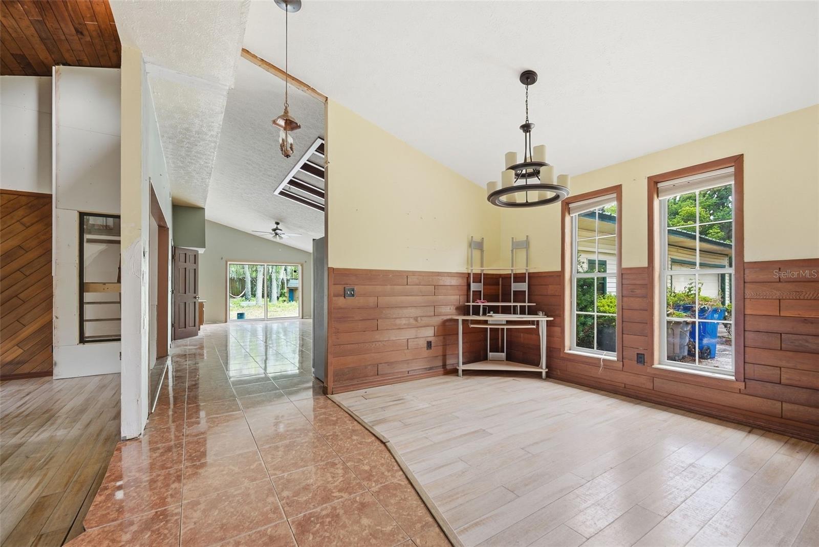 Image 6 of 37 For 11506 Falkirk Place