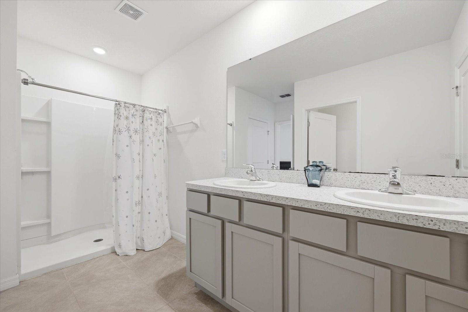 Image 25 of 42 For 33479 Elm Hill Branch