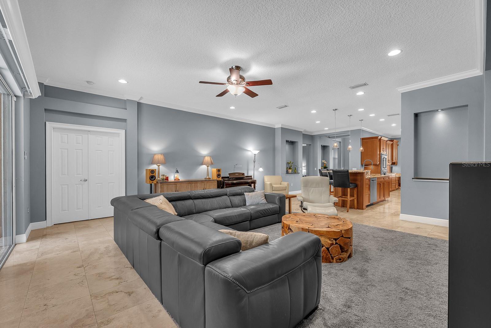 Image 21 of 53 For 5613 Lark Meadow Place