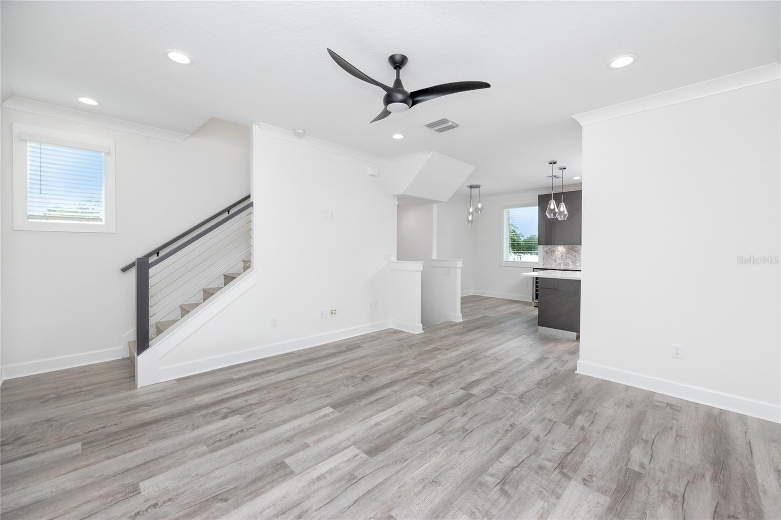 Image 21 of 42 For 1520 Pierce Street 1